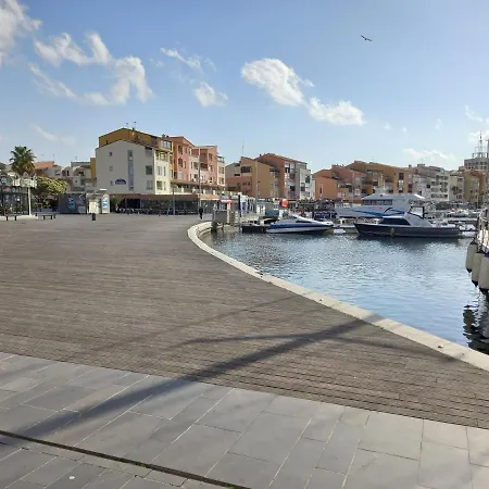 شقة Port Brescou, T3 En Duplex Climatise, Superbe Vue Sur Le Port