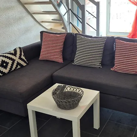 Appartement Port Brescou, T3 En Duplex Climatisé, Superbe Vue Sur Le Port