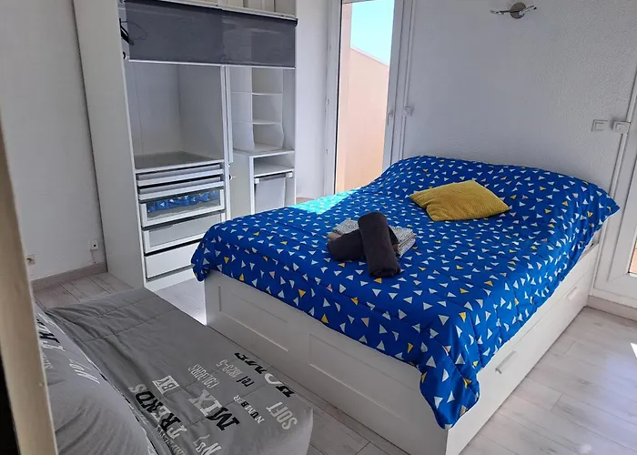 Apartment Port Brescou, T3 En Duplex Climatise, Superbe Vue Sur Le Port Agde